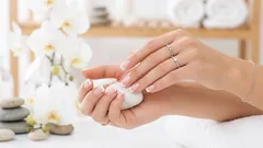 Allunga le dita: rilassa spalle e collo. 4 semplici modi per prenderti cura delle tue mani